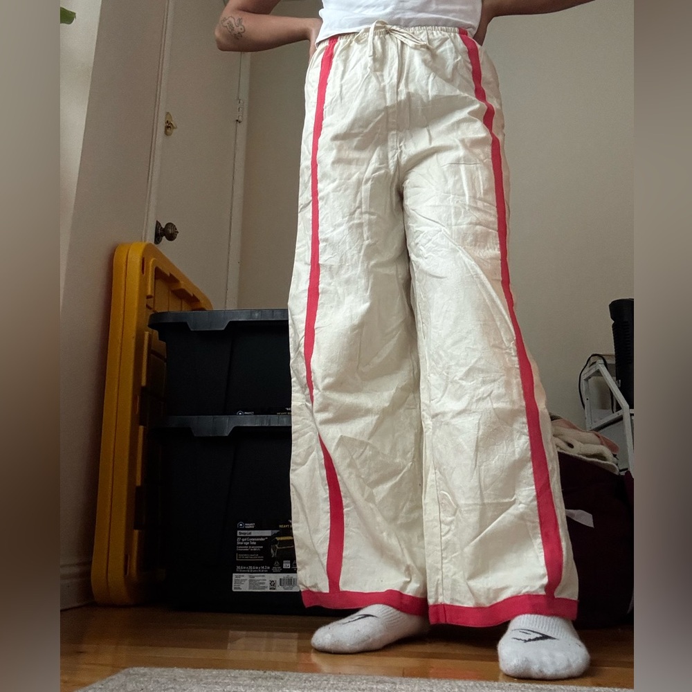 Araminta James Cream Wide-Leg Del Mar Linen Pants with Red Stripe
